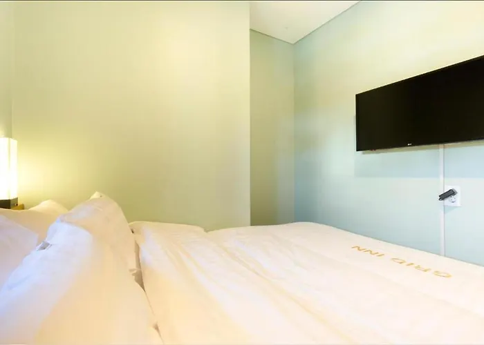 Grid Hotel 3*