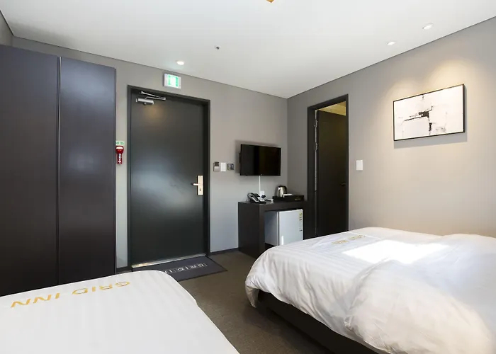 Grid Hotel