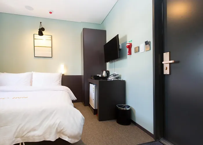 Grid Hotel 3*
