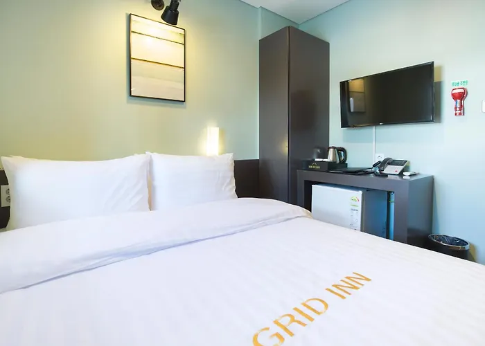 Grid Hotel 3*